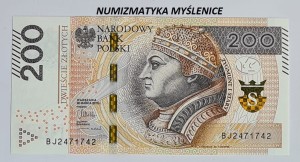 200 zł  2015 r SUPER RADAR  BJ 2471742 St. 1 / UNC  /